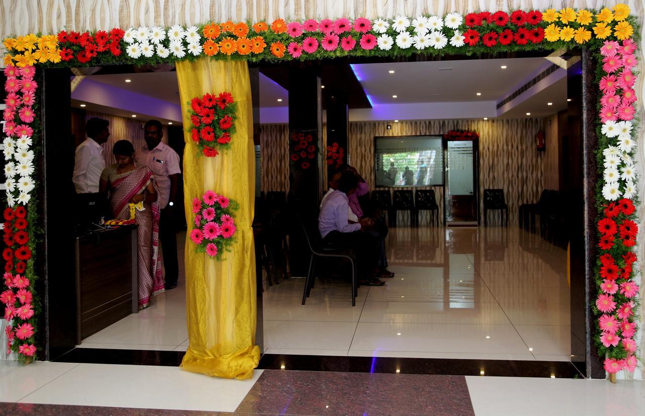 Venky'S Delight Rājahmundry Exterior photo